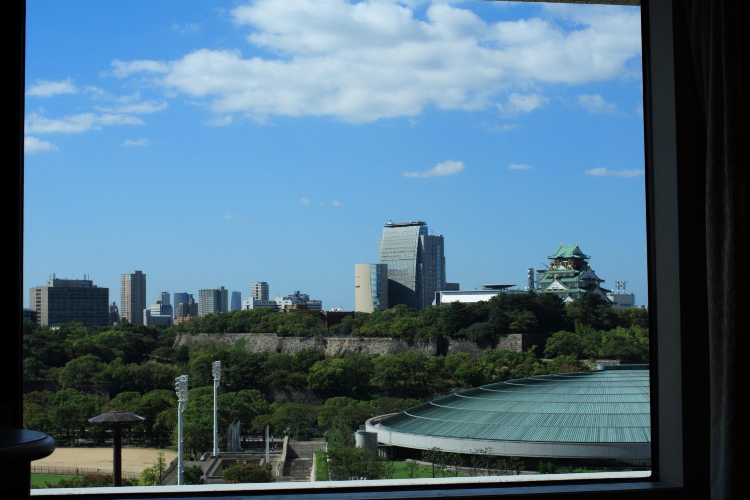 Hotel New Otani Oszaka Szoba fotó Osaka skyline