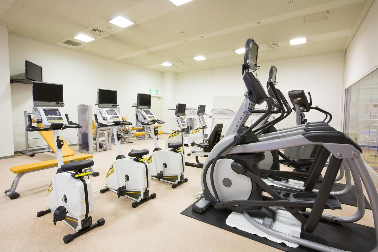 Hotel New Otani Oszaka Kültér fotó A gym